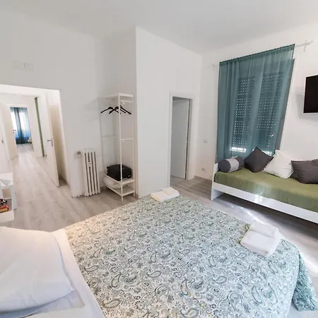 Arianna's Πανσιόν